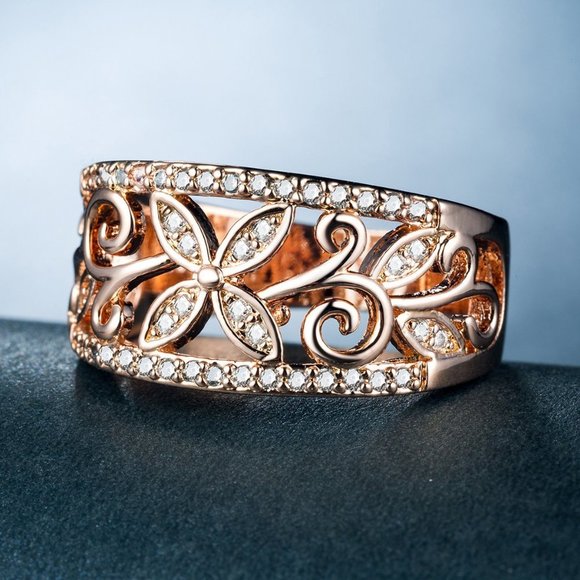 Hollow Crystal Luxury Rose Gold Vintage Flower Ring for Women, VIP051 - Picture 1 of 3